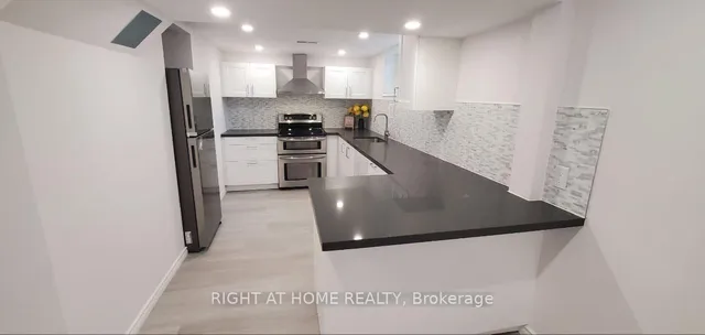 Additional image 9 of 60 Champlain Ave