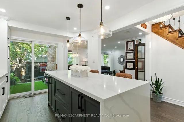 Additional image 11 of 5566 Thorn Lane