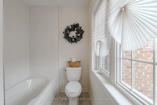 Additional image 26 of 1214 Rose Way