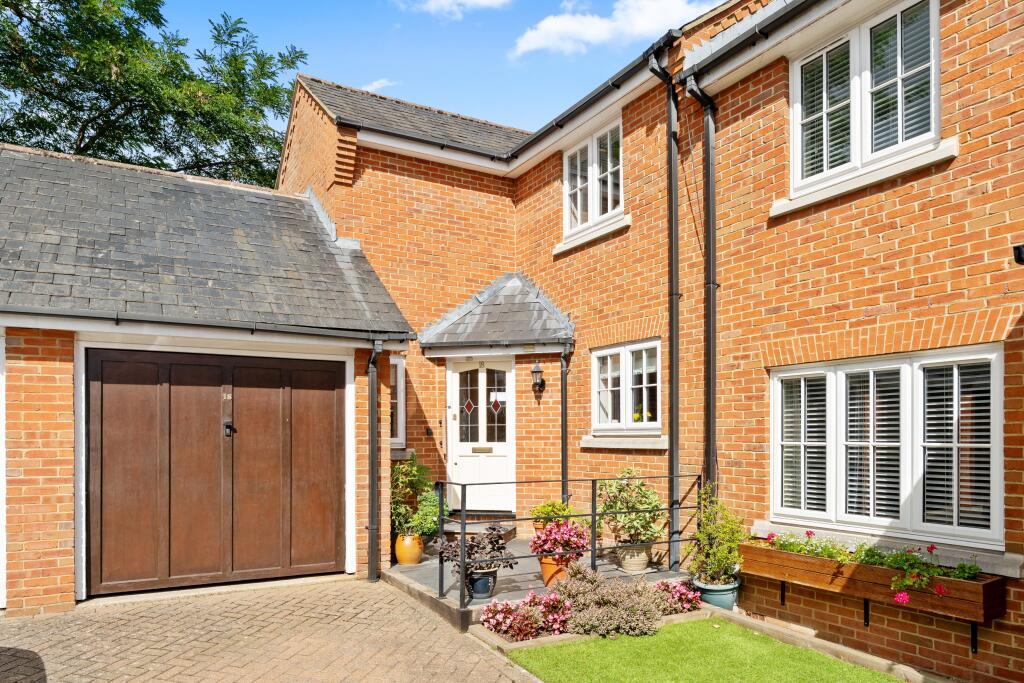 Additional image 2 of Welwyn Hall Gardens, Welwyn, AL6