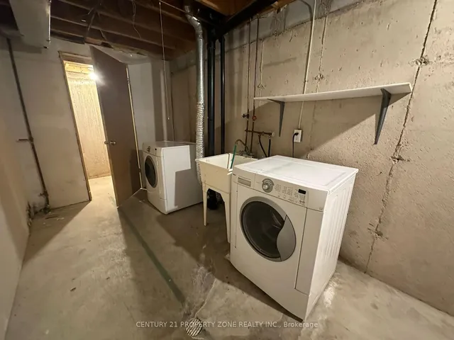 Additional image 20 of 1889 Upper Wentworth St Unit 35