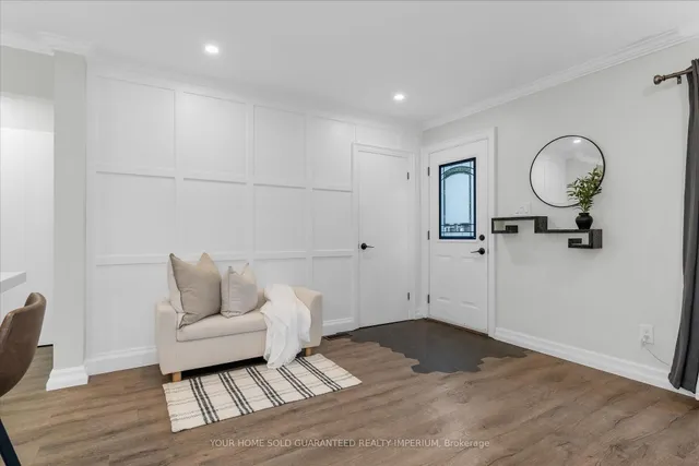 Additional image 3 of 3 MULOCK Ave