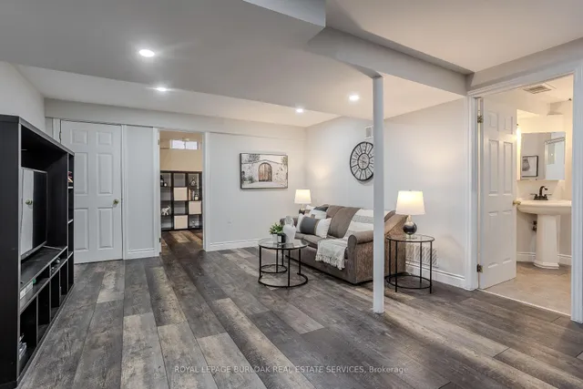 Additional image 40 of 96 Laurendale Ave