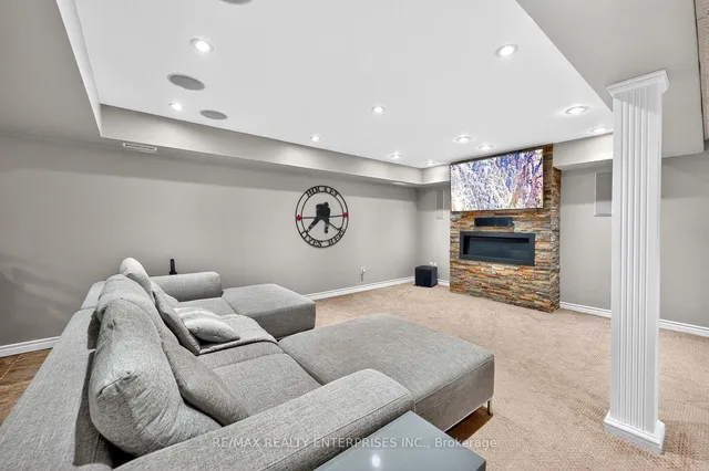 Additional image 33 of 1366 Upper Paradise Rd