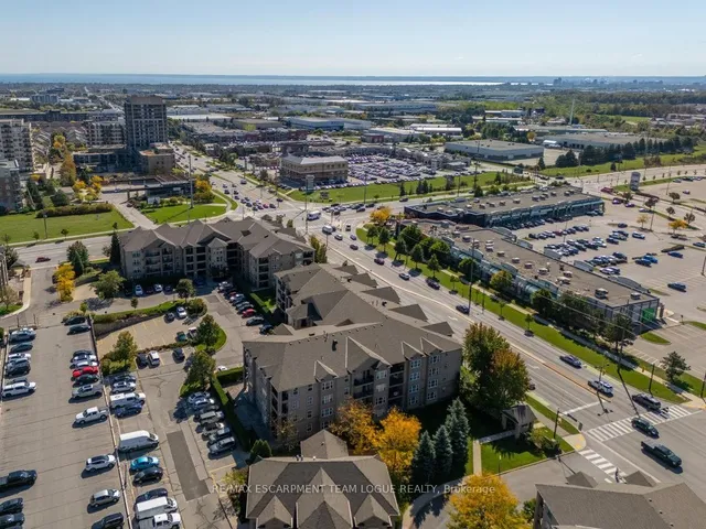 Additional image 46 of 2035 Appleby Line Unit 113