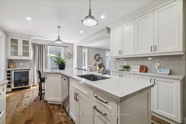 Additional image 3 of 1 Parkvista Pl