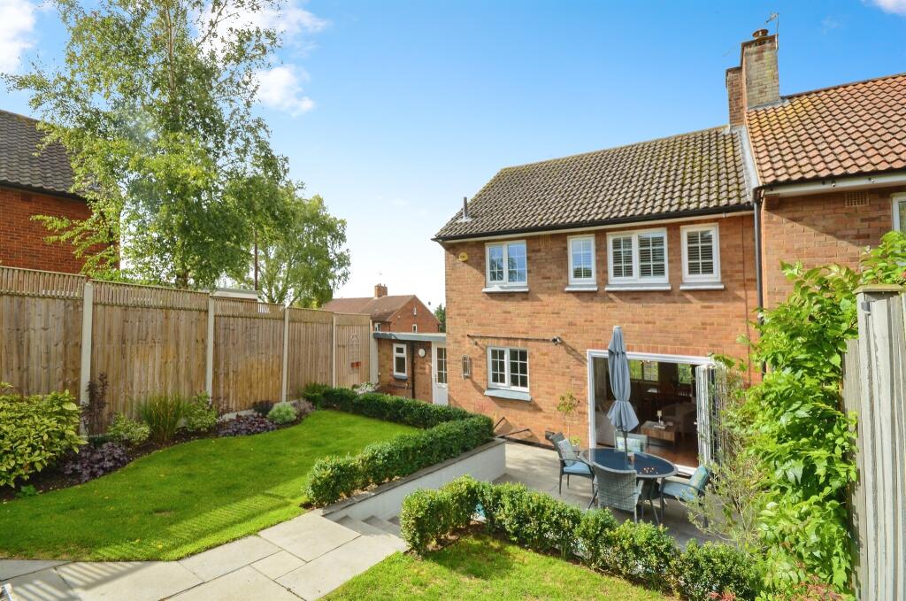 Additional image 13 of Saxon Close, Harpenden