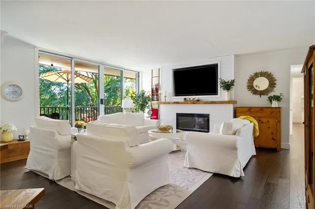 Additional image 6 of 150 Wilson St Unit 301