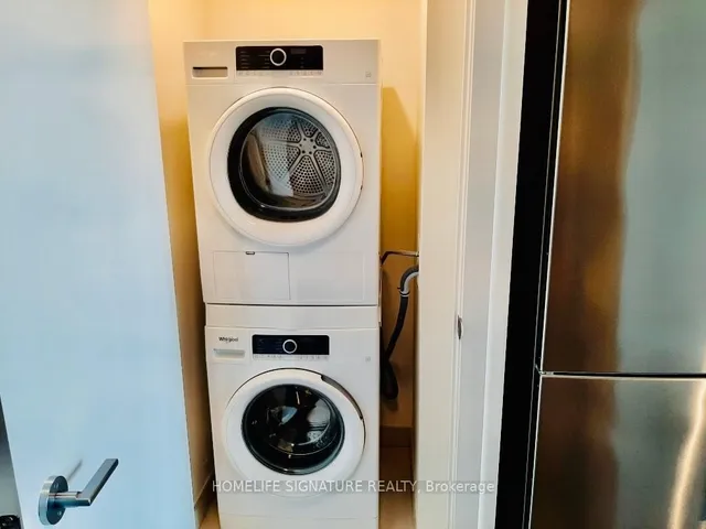 Additional image 11 of 212 King William St Unit 1118