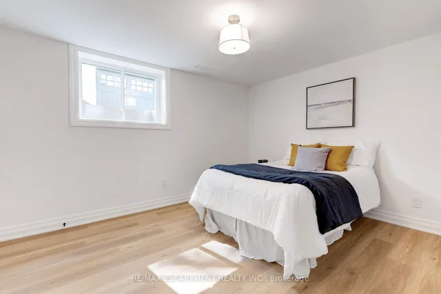 Additional image 45 of 684 Peele Blvd