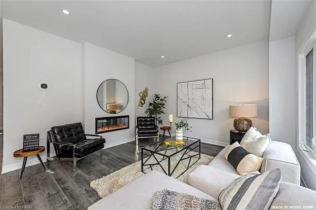 Additional image 9 of 205 Thames Way Unit 29