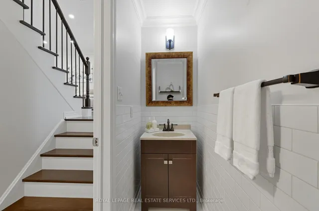 Additional image 25 of 1213 Bonin Cres