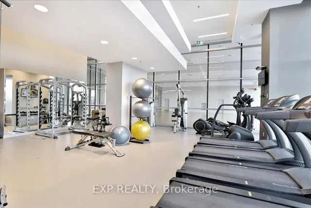 Additional image 28 of 2093 Fairview St Unit 913