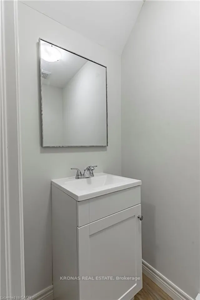 Additional image 15 of 65 Mount Albion Rd Unit 2