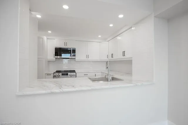 Additional image 24 of 495 Highway 8 Unit 210