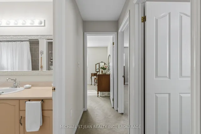 Additional image 15 of 20 Diamond Crt