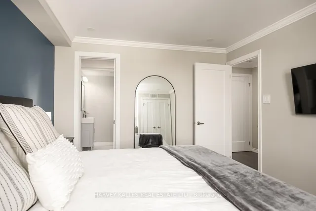 Additional image 19 of 2055 Upper Middle Rd Unit 609