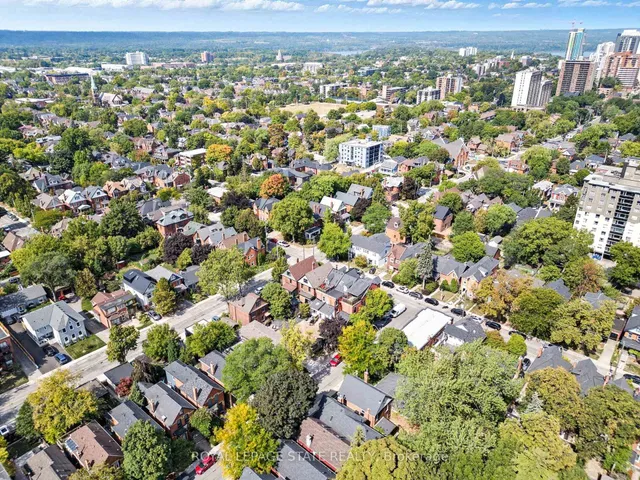 Additional image 39 of 13 Bruce St