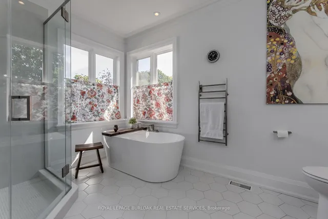 Additional image 31 of 694 Cedar Ave