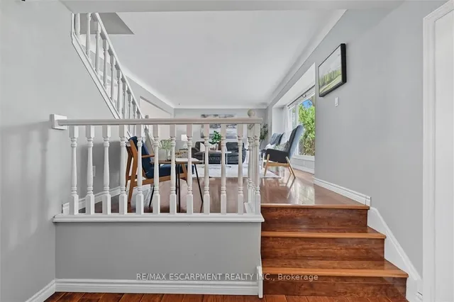 Additional image 14 of 641 HOLT Dr