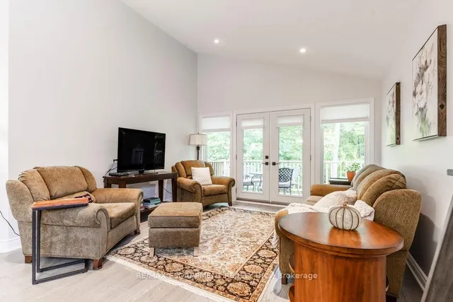 Additional image 30 of 1095 Skyview Dr Unit 2