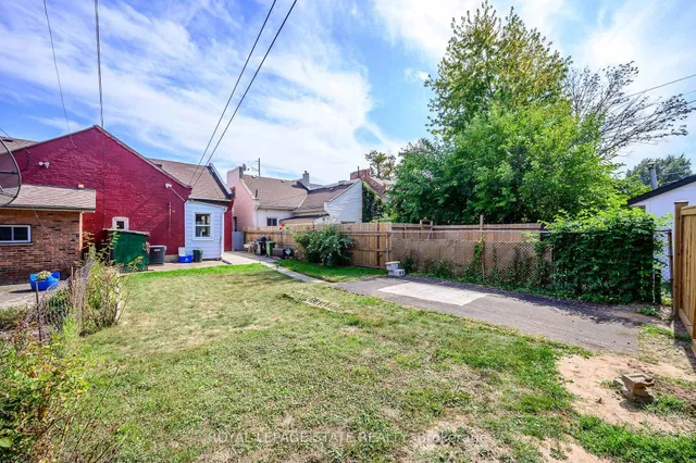 Additional image 32 of 127 East Ave