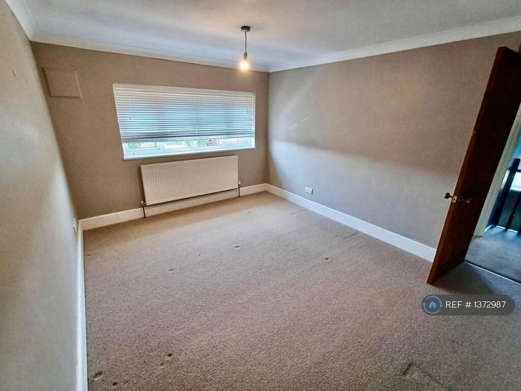 Additional image 10 of Noke Shot, Harpenden, AL5