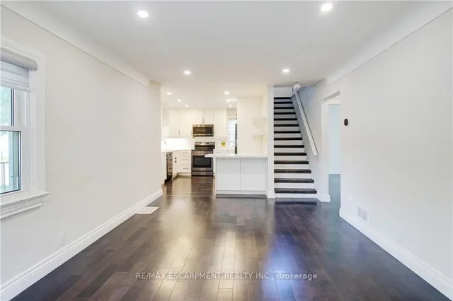 Additional image 20 of 109 TERRACE Dr