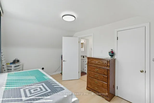 Additional image 27 of 478 East 37th St