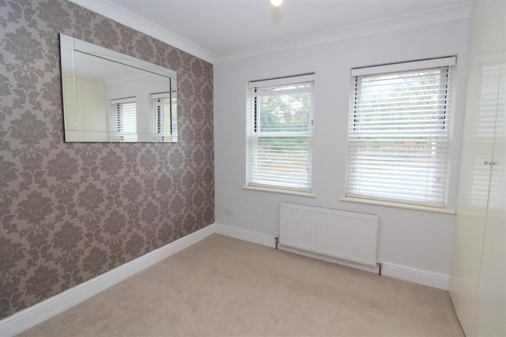 Additional image 6 of Folly Avenue, St Albans, Herts