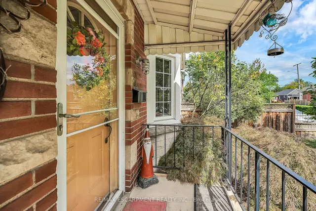 Additional image 4 of 248 East 12th St