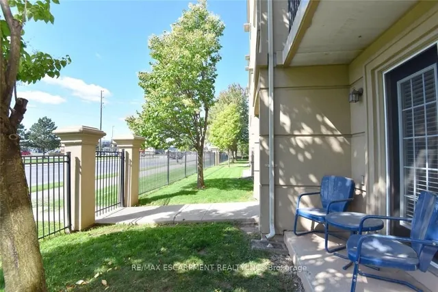 Additional image 26 of 2035 Appleby Line Unit 103