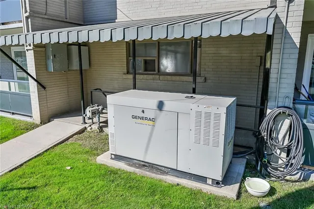 Additional image 42 of 510 Queenston Rd Unit 404