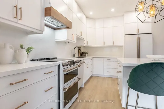 Additional image 10 of 444 Carbert Cres