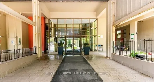 Additional image 6 of 350 Quigley Rd Unit 319