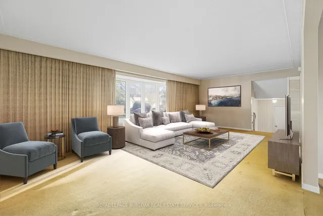 Additional image 4 of 264 Camelot Dr