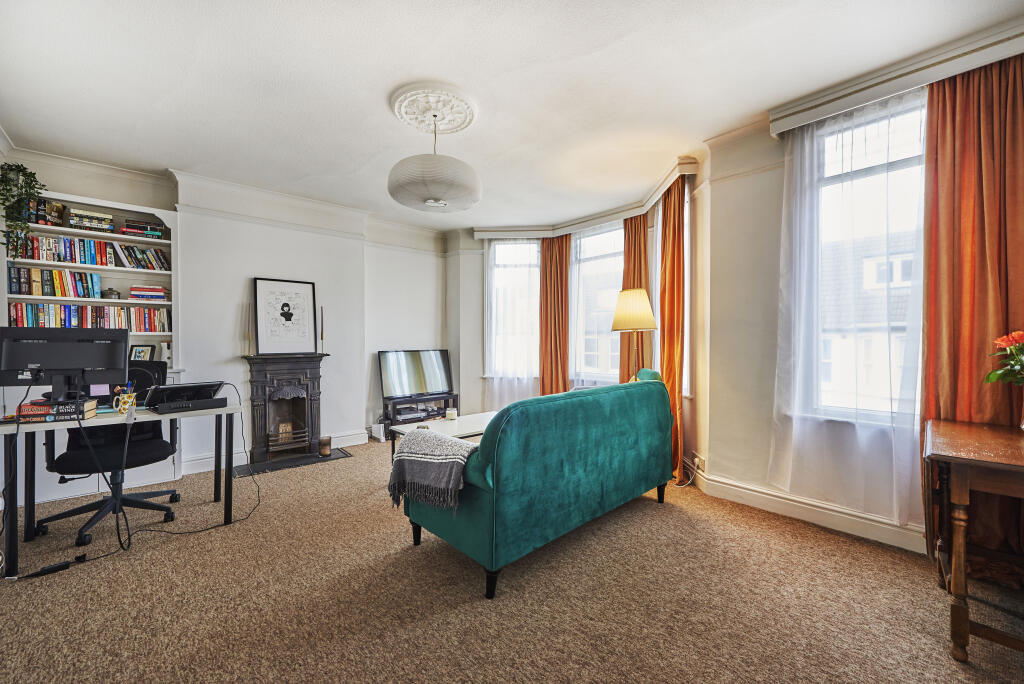 Additional image 17 of Selby Avenue, St Albans, Herts, AL3