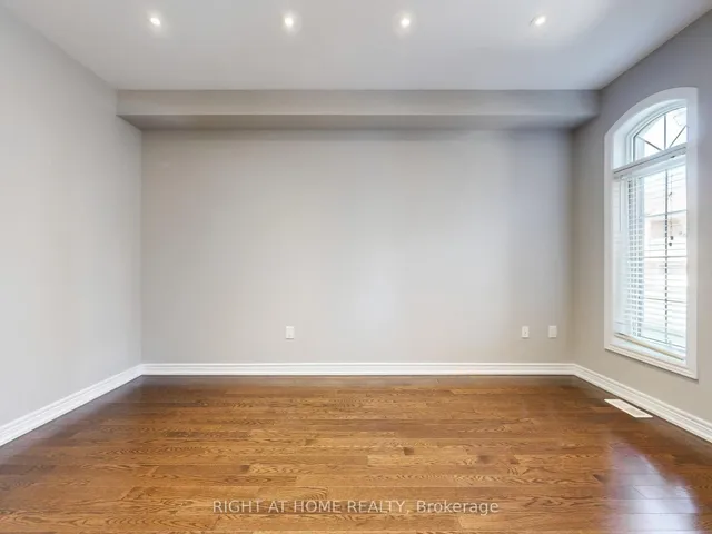 Additional image 7 of 537 Vaughan Crt