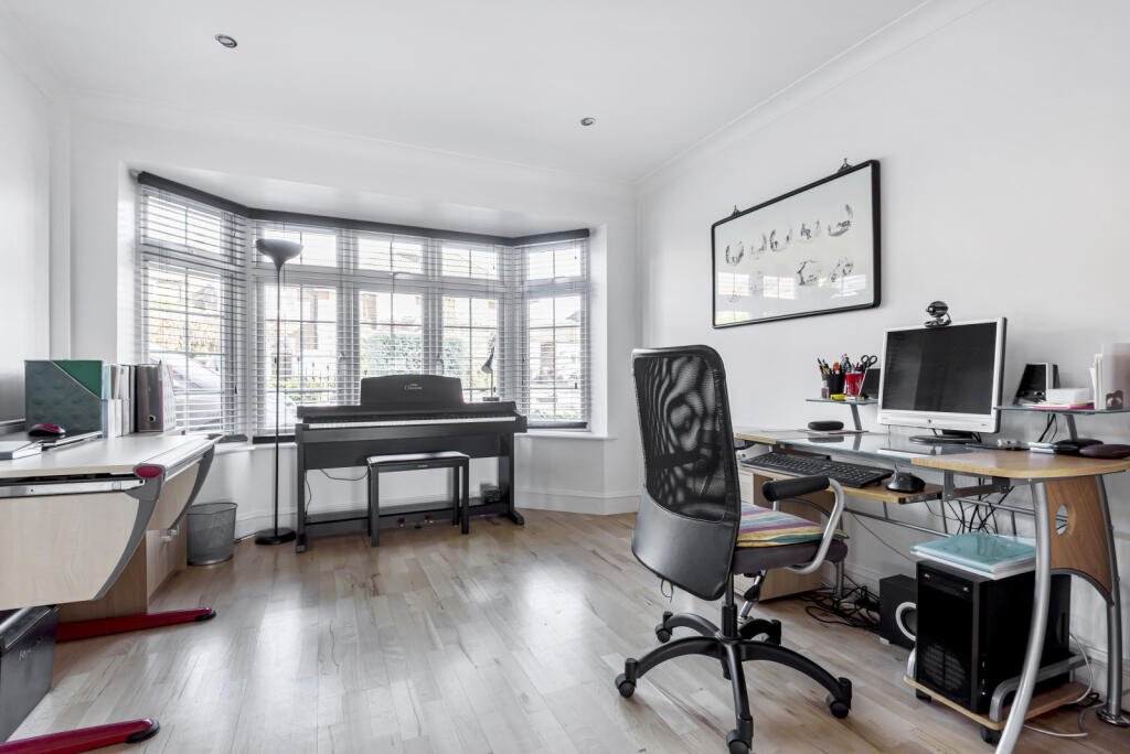 Additional image 8 of Westfields, St Albans, Hertfordshire, AL3