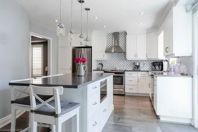 Additional image 10 of 15 Buttercup Cres