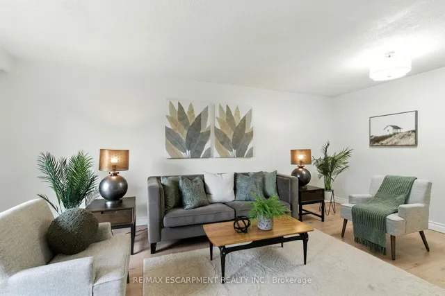 Additional image 8 of 1423 Thornton Rd