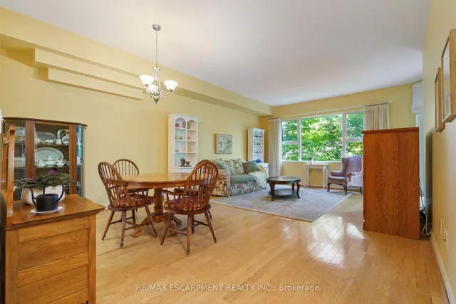 Additional image 3 of 77 Governors Rd Unit 102