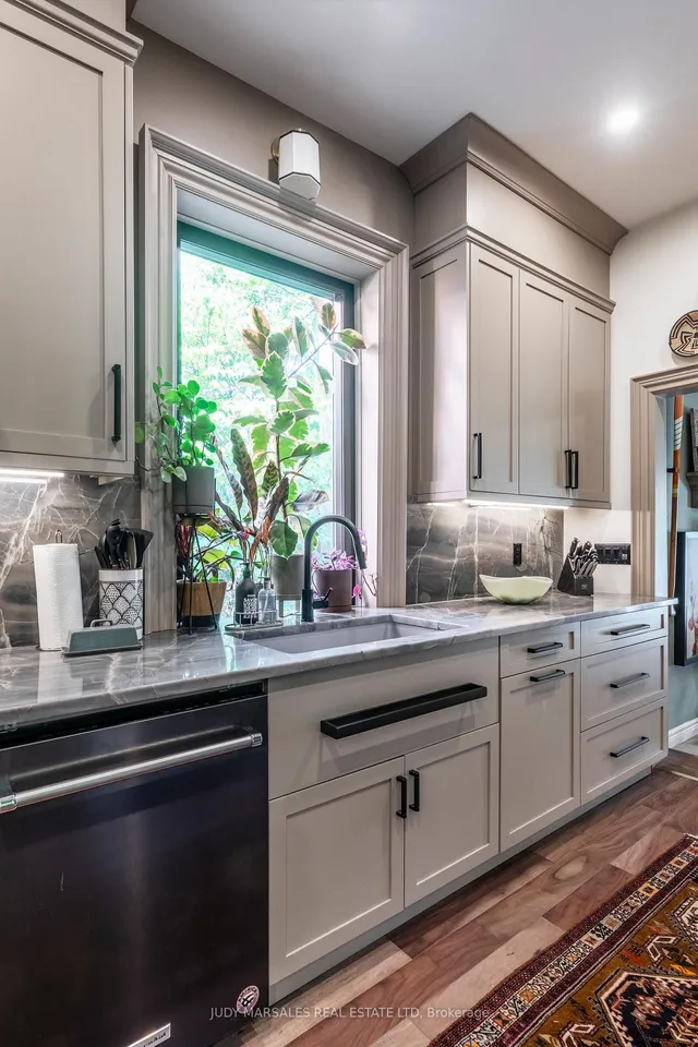 Additional image 20 of 149 Burris St