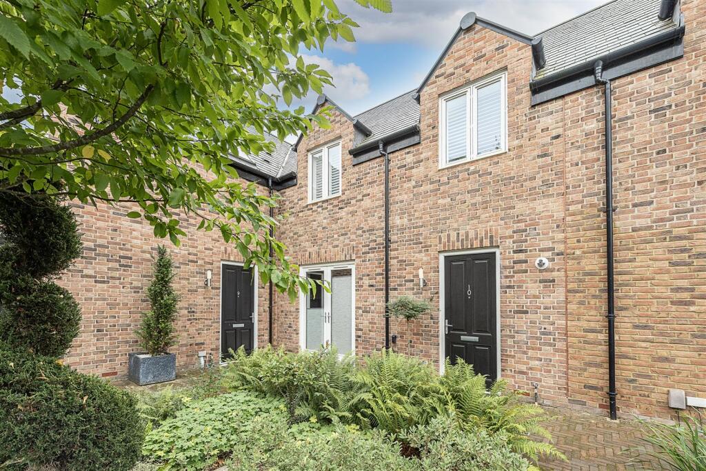 Property image for Gibbs Close, Harpenden