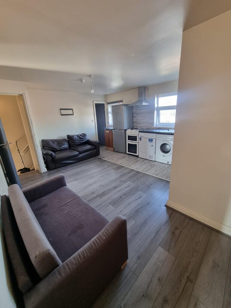 Additional image 7 of Stratford Road, Birmingham, B11