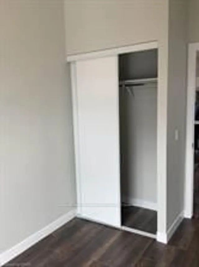 Additional image 10 of 15 Queen St Unit 714