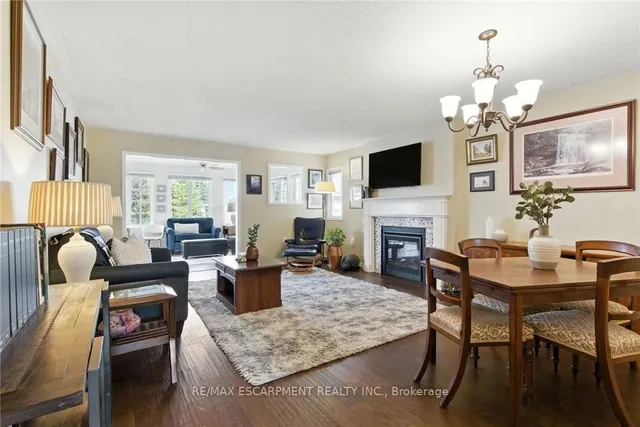 Additional image 9 of 360 Silverbirch Blvd