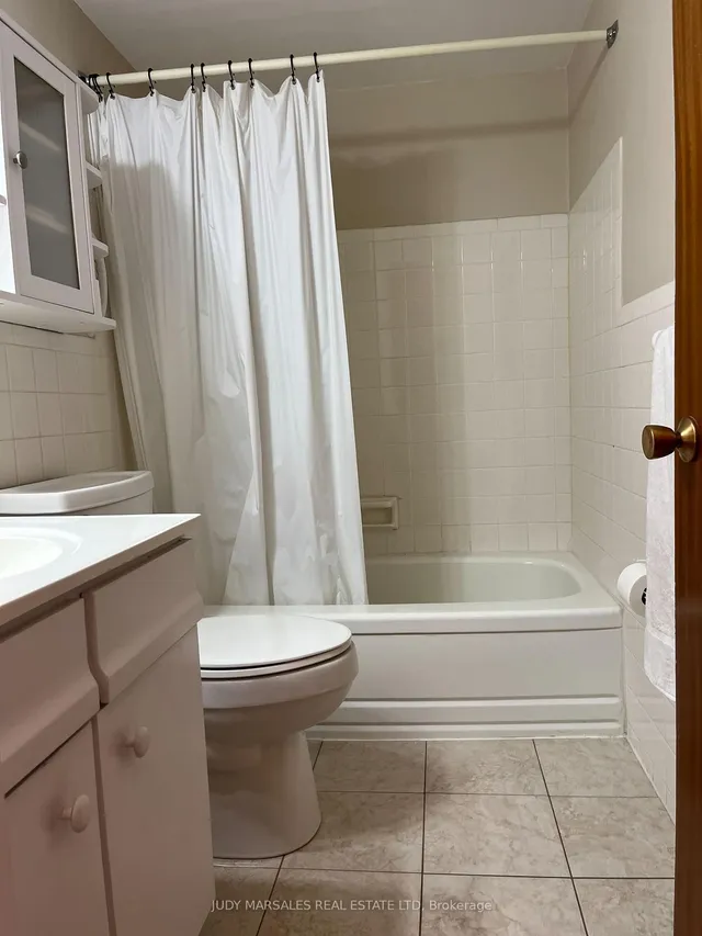 Additional image 2 of 10 Woodman Dr Unit 308