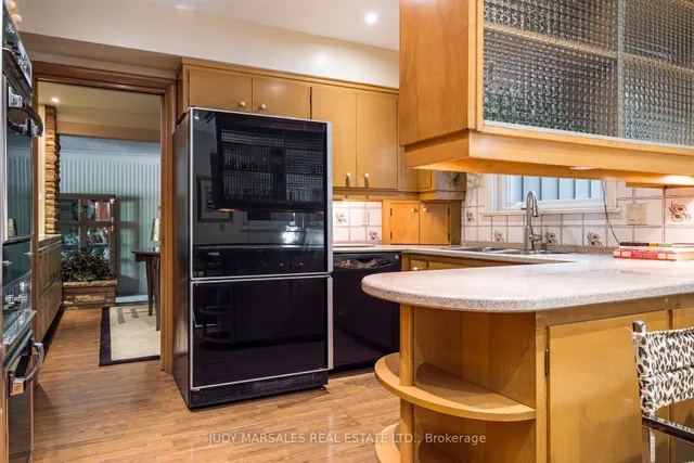 Additional image 21 of 6 Freeland Crt