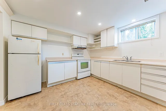 Additional image 22 of 621 Dynes Rd